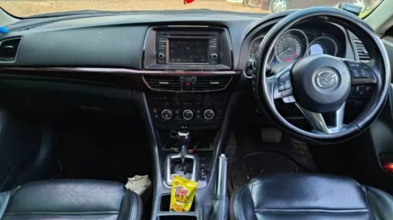 Mazda Atenza    - 2013