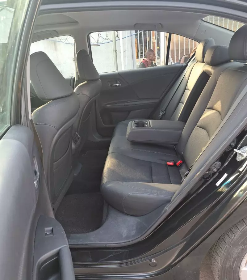Honda Accord   - 2013