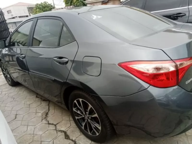 Toyota Corolla   - 2019