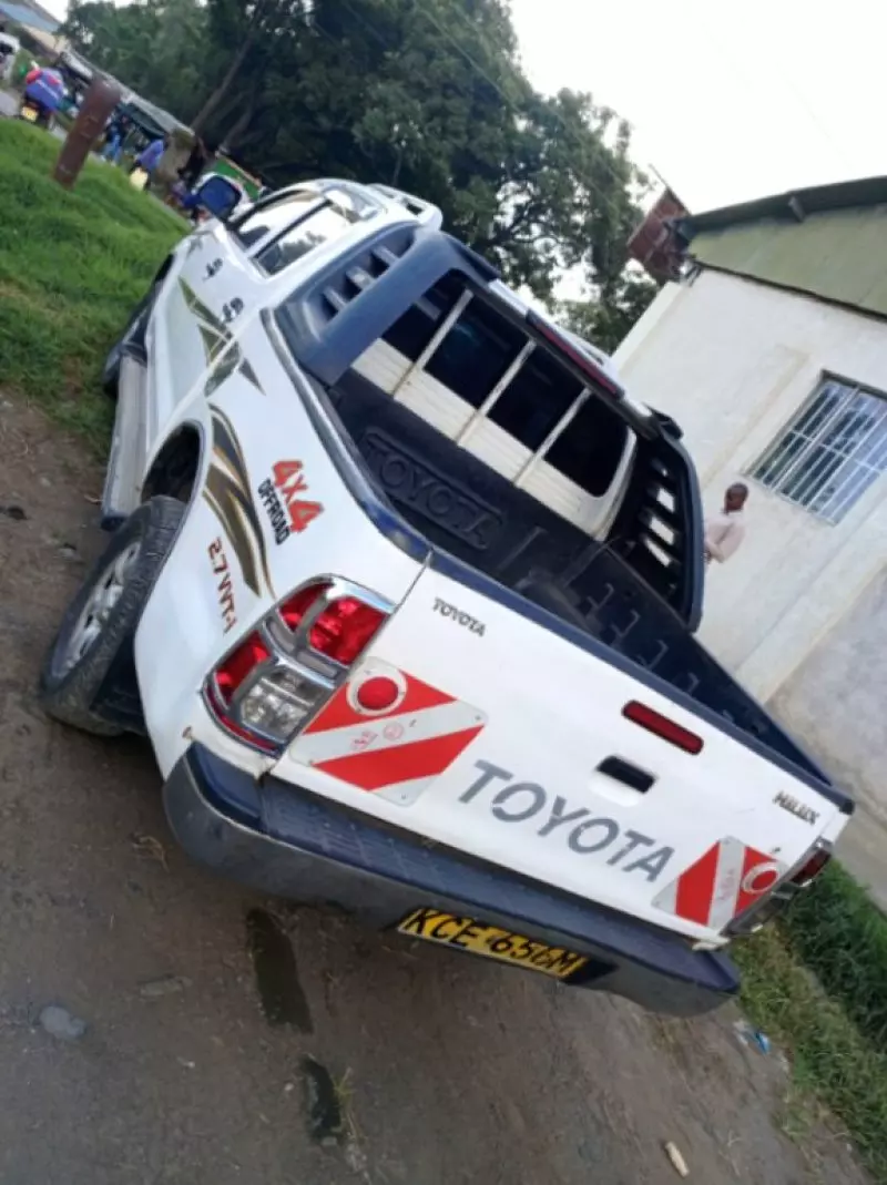 Toyota Hilux   - 2008