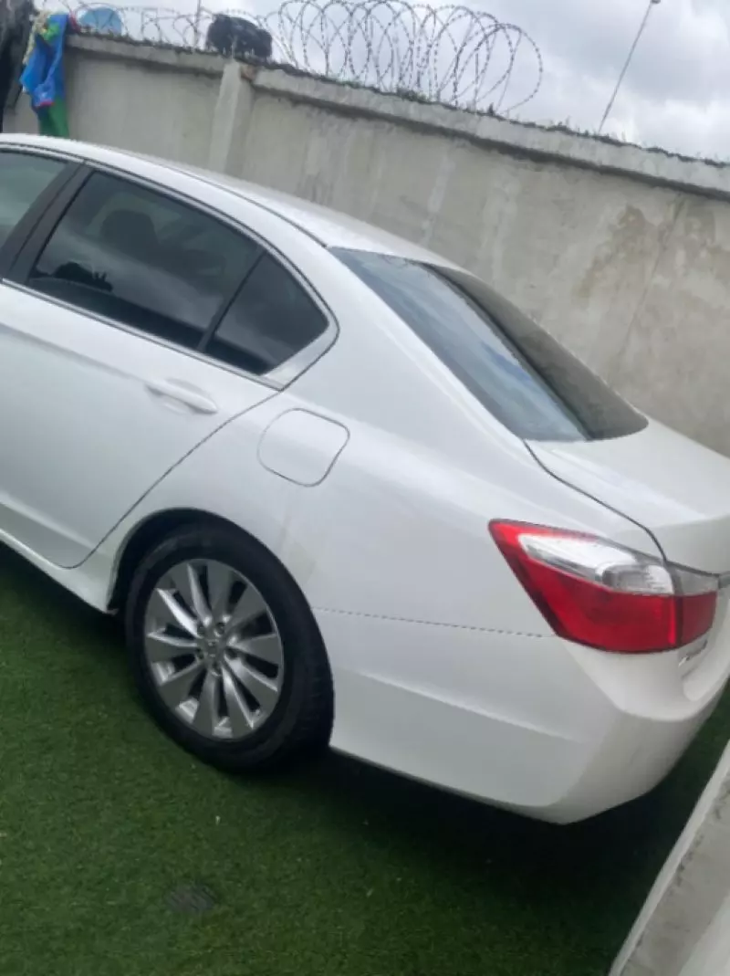 Honda Accord   - 2014