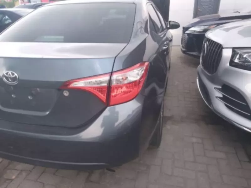 Toyota Corolla   - 2013