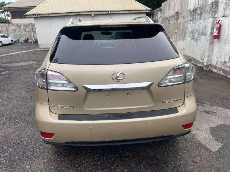 Lexus RX 350   - 2010