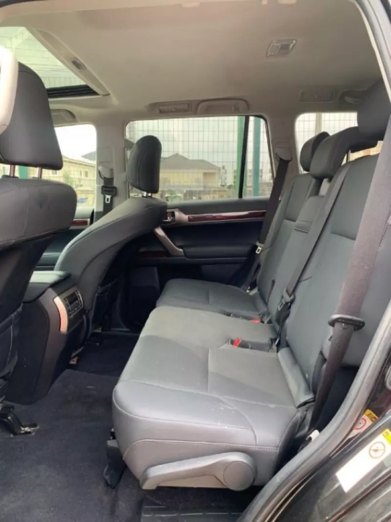 Lexus GX 460   - 2010