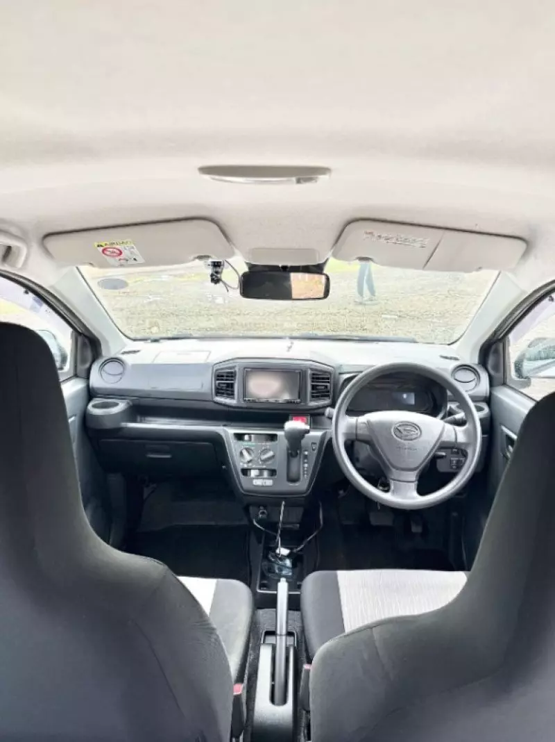 Daihatsu Mira    - 2019