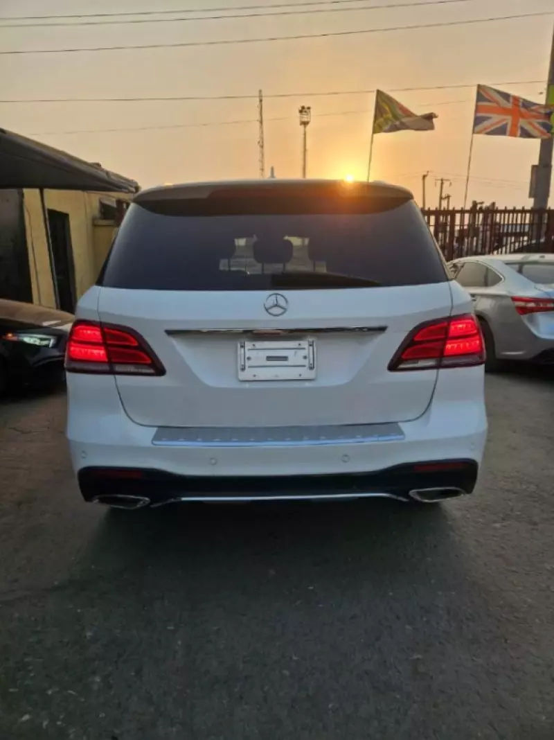 Mercedes-Benz ML 350