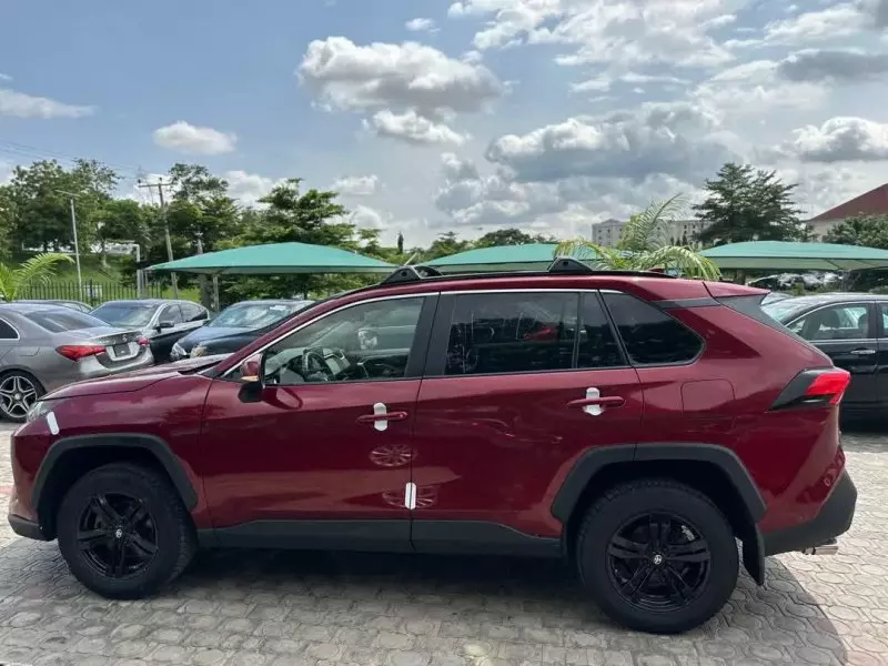 Toyota Rav4   - 2022