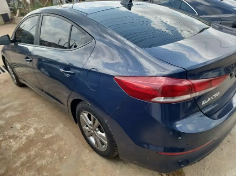 Hyundai Elantra   - 2017