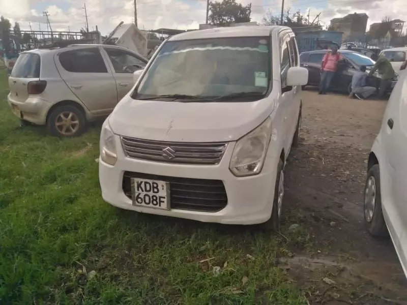 SUZUKI Wagon R   - 2013