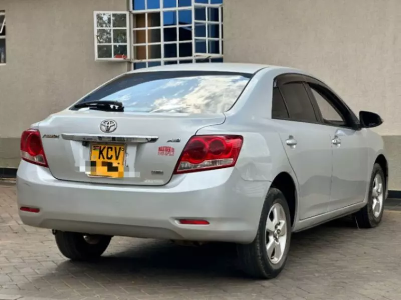 Toyota Allion    - 2013