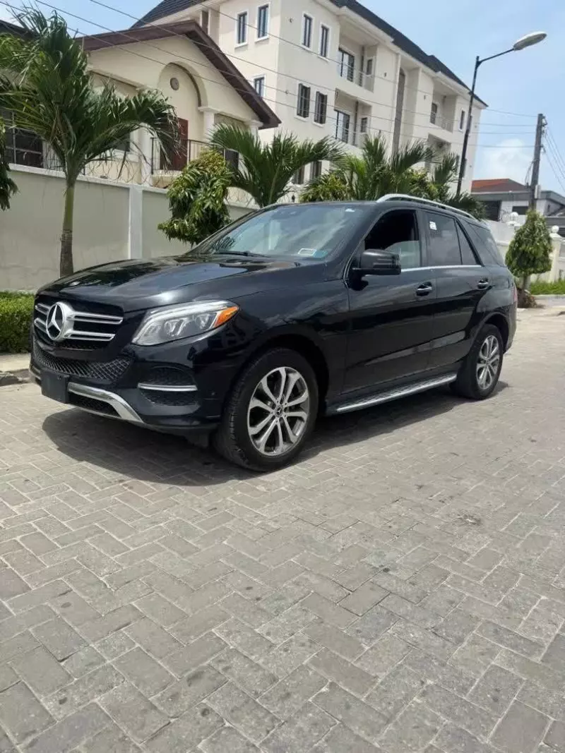 Mercedes-Benz GLE 350   - 2017