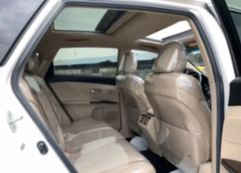 Toyota Venza   - 2014