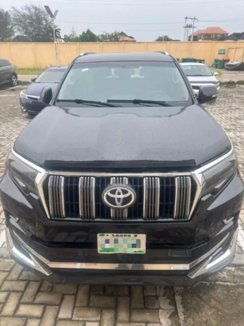 Toyota Landcruiser Prado - 2015