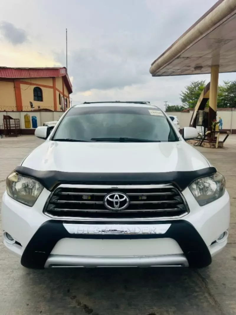 Toyota Highlander   - 2008