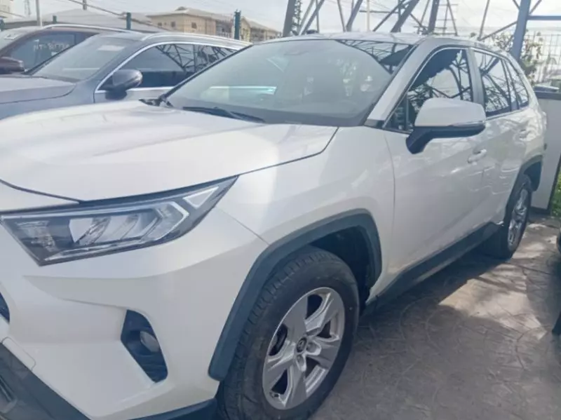 Toyota Rav4   - 2021
