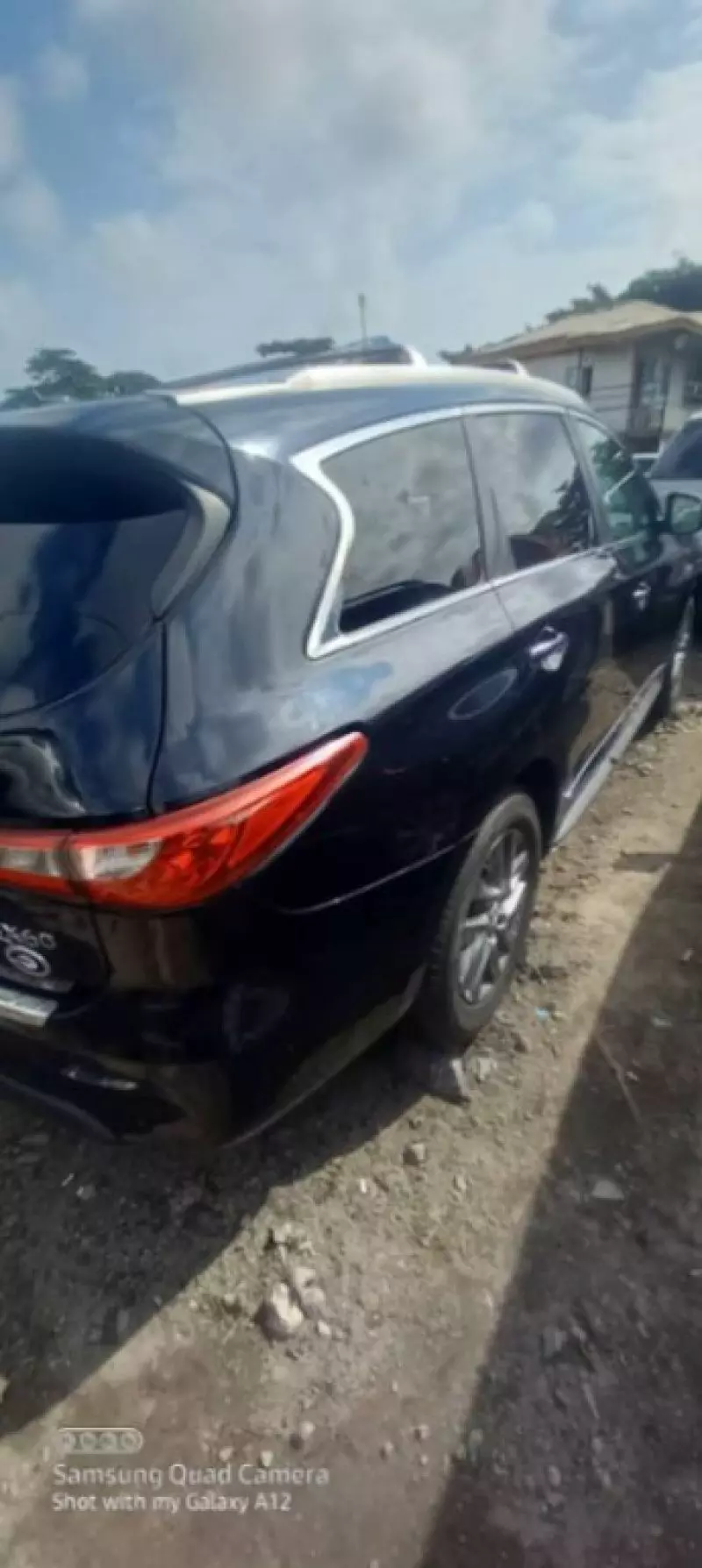 Nissan Infiniti   - 2015