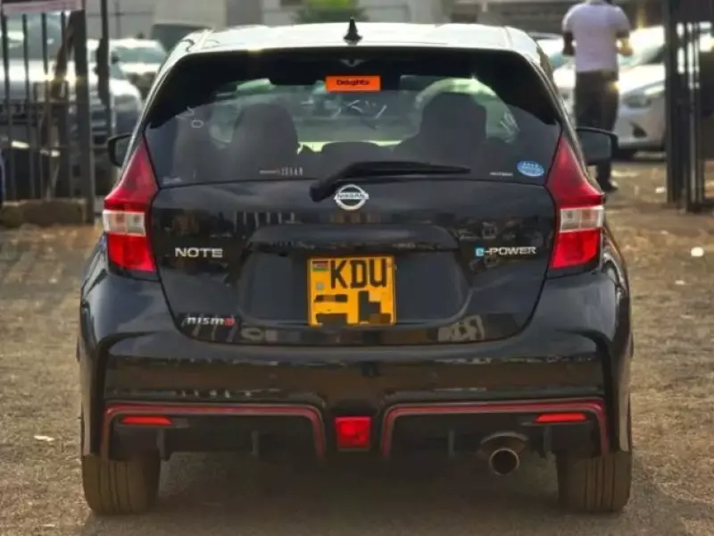 Nissan Note Nismo   - 2015
