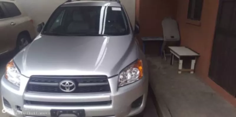 Toyota RAV 4   - 2013