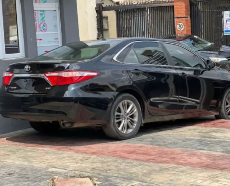 Toyota Camry   - 2017