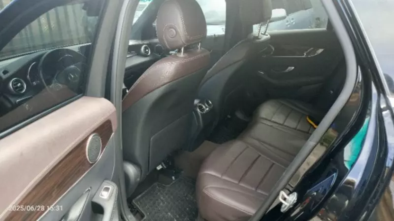 Mercedes-Benz GLC 300   - 2018