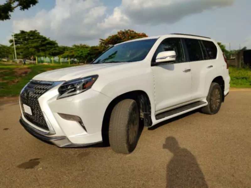 Lexus GX 460   - 2022