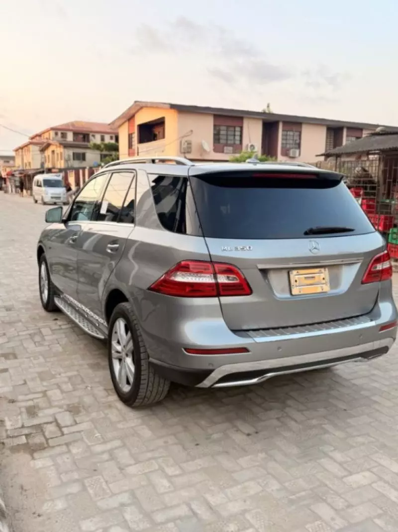 Mercedes-Benz ML 350