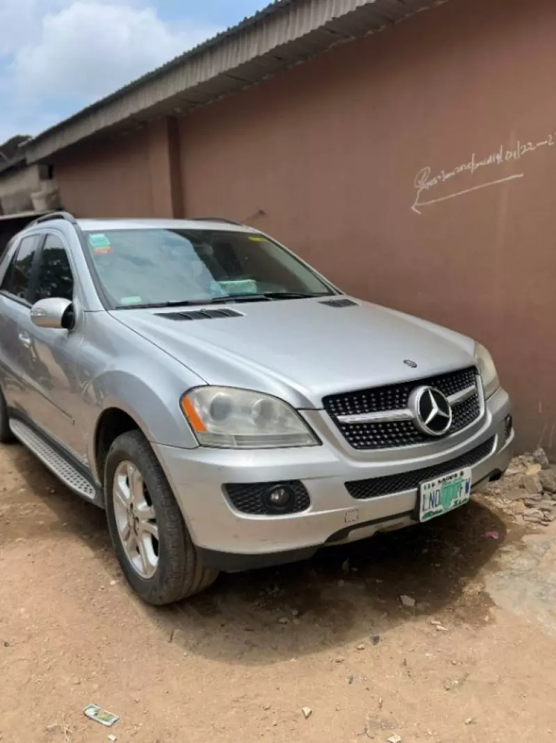 Mercedes-Benz ML 350   - 2007