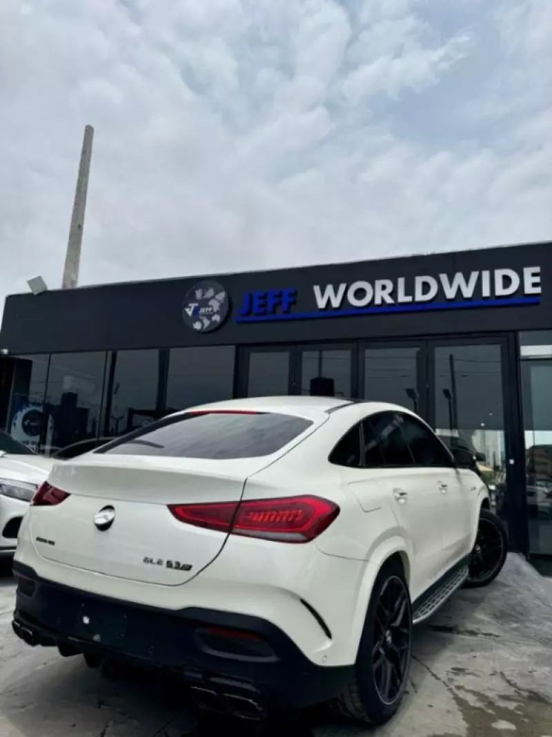 Mercedes-Benz GLE 63 AMG   - 2021
