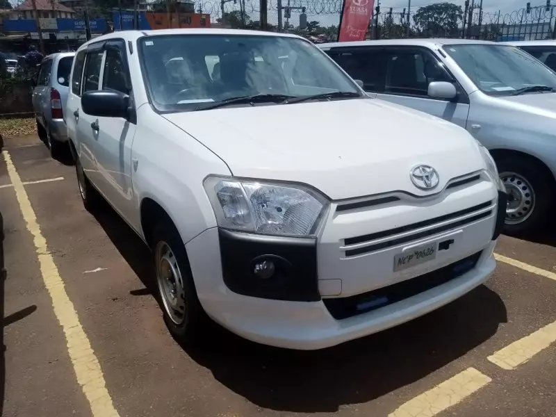 Toyota Probox    - 2016