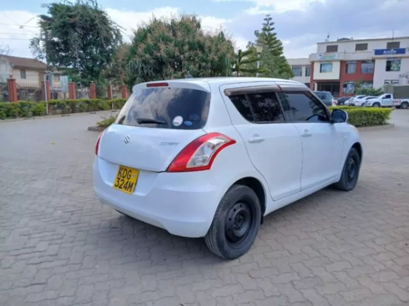 SUZUKI Swift   - 2016