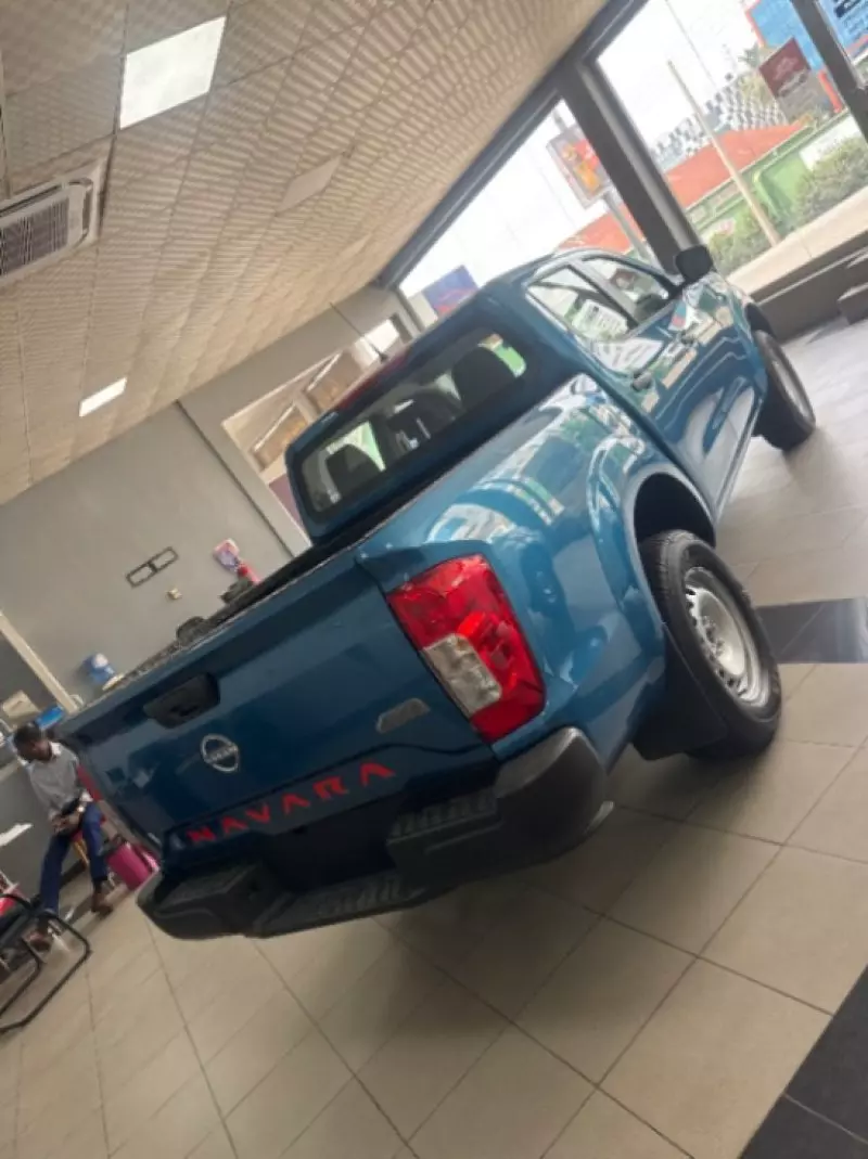 Nissan Navara - 2025