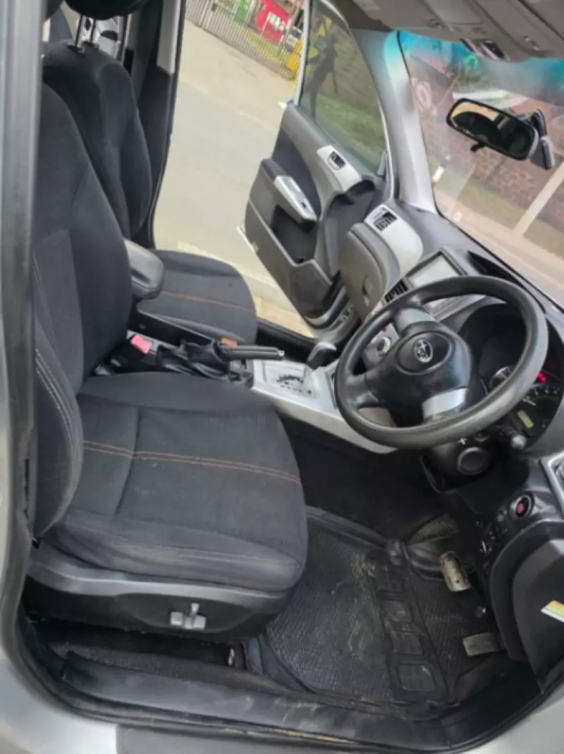 Subaru Forester   - 2010