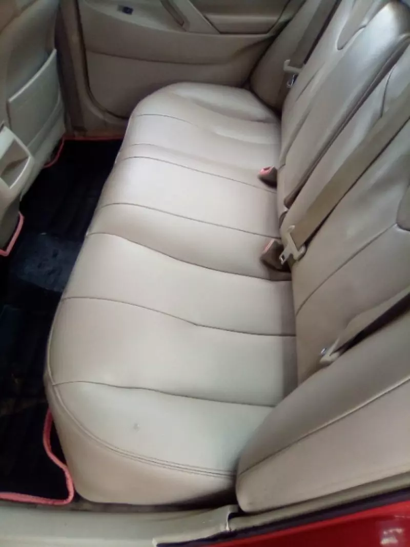 Toyota Camry   - 2009