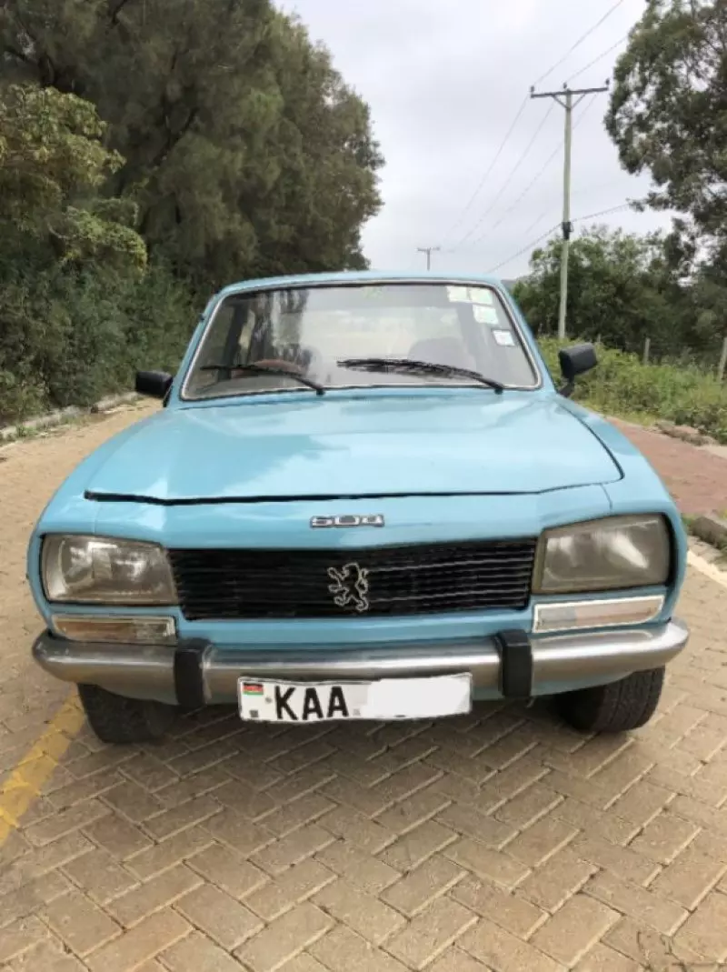 Peugeot 504   - 1990