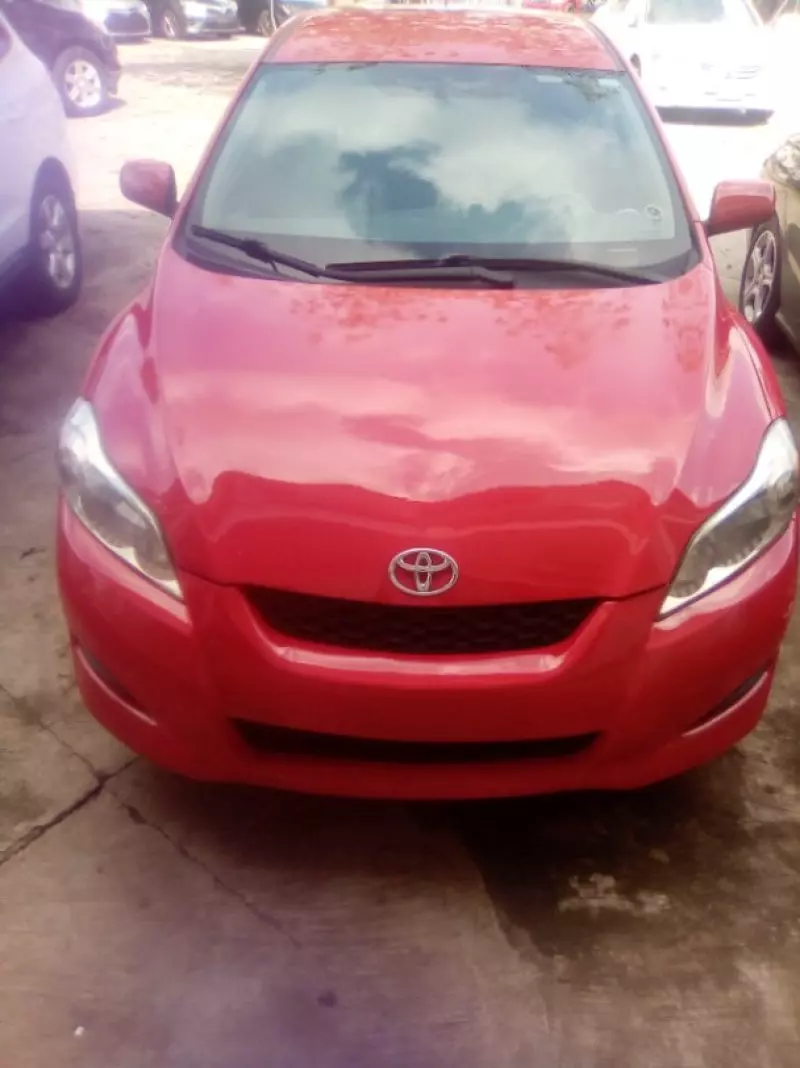 Toyota Matrix   - 2011