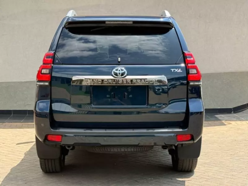 Toyota Land Cruiser Prado TX L   - 2021