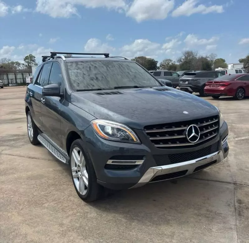 Mercedes-Benz ML-Class   - 2014