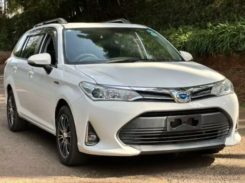 Toyota Fielder hybrid