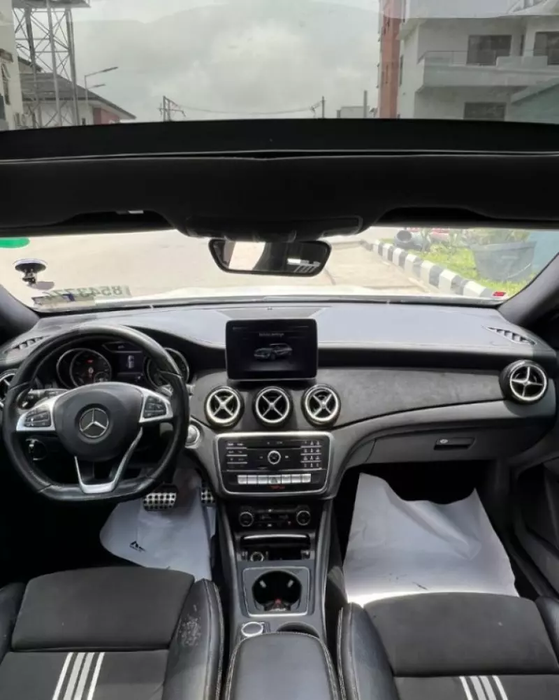 Mercedes-Benz GLA 250   - 2017