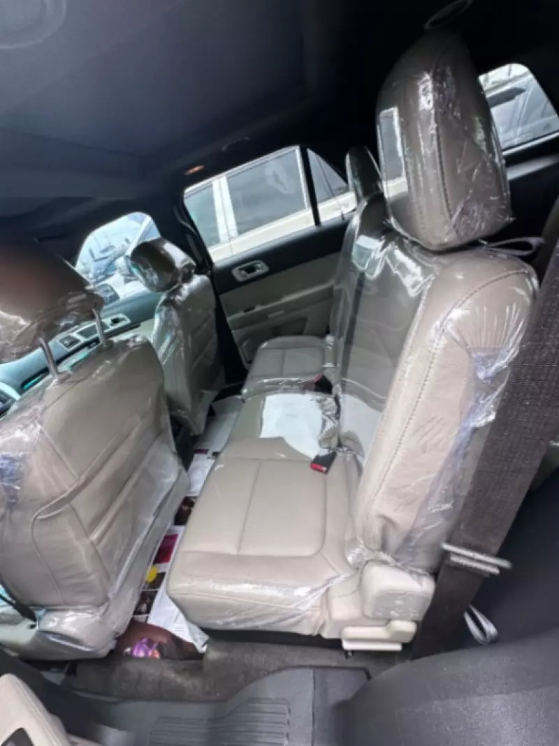 Ford Explorer   - 2014