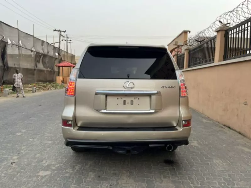 Lexus GX 460 - 2013