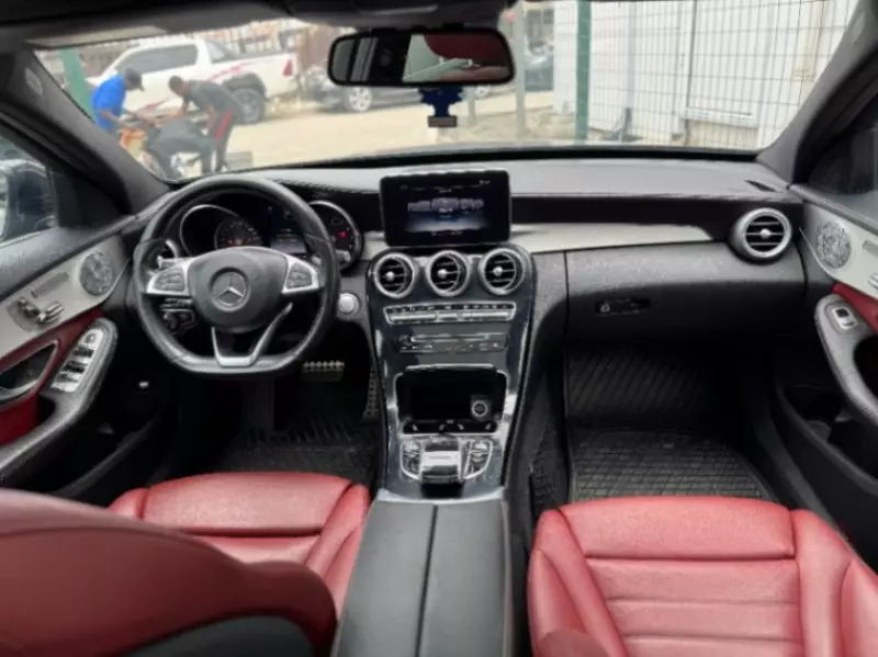 Mercedes-Benz C-Class   - 2015