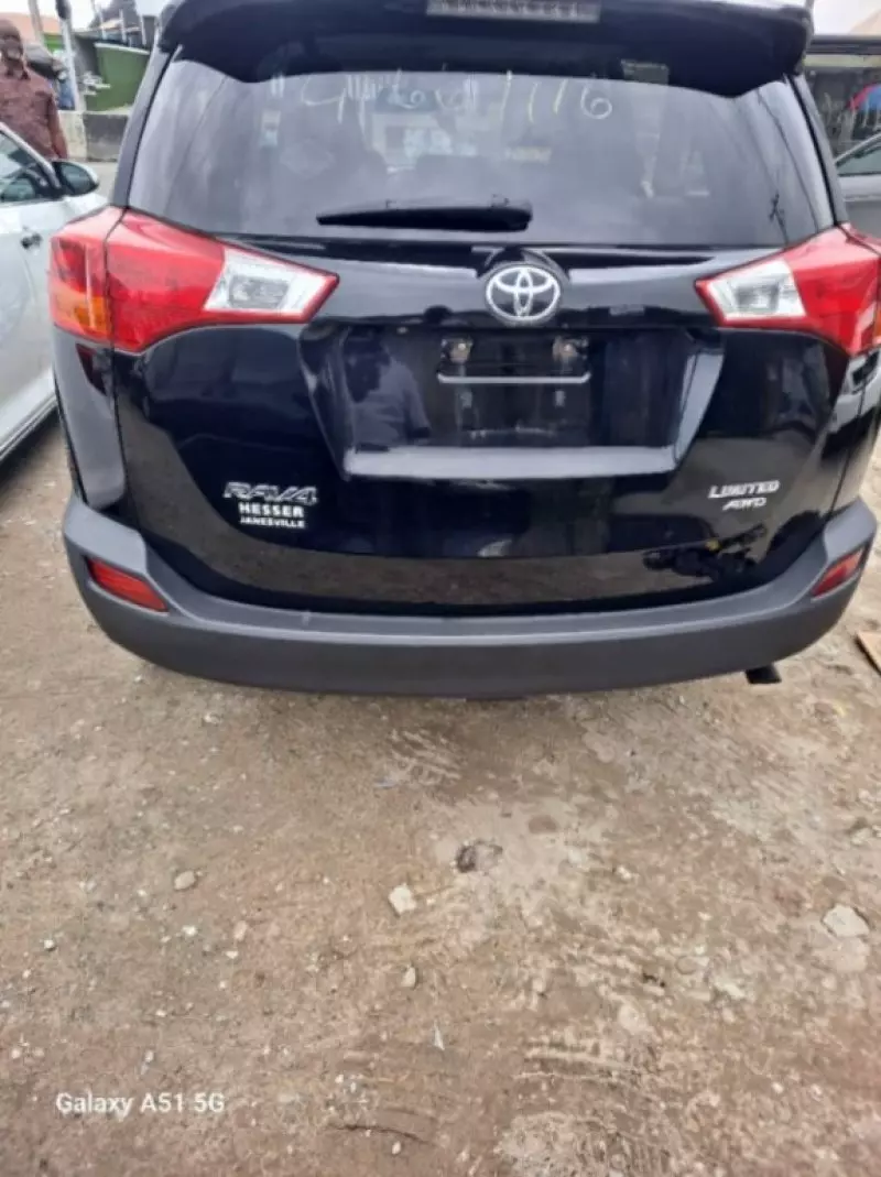 Toyota RAV4   - 2013