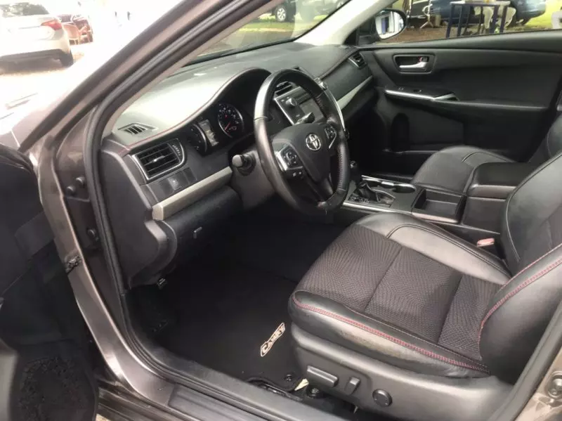 Toyota Camry   - 2017