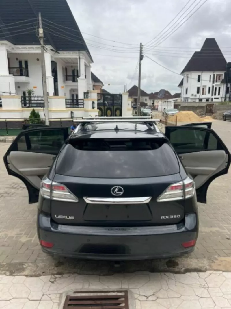 Lexus RX 350H   - 2011