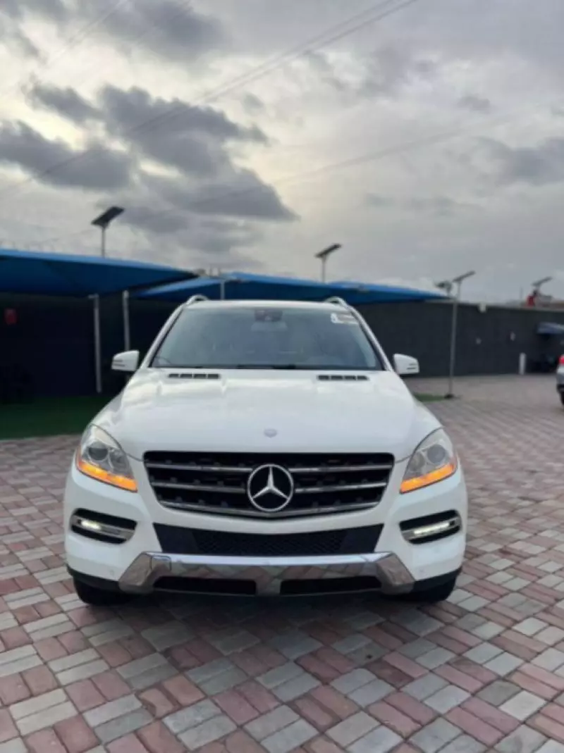 Mercedes-Benz ML 350   - 2012