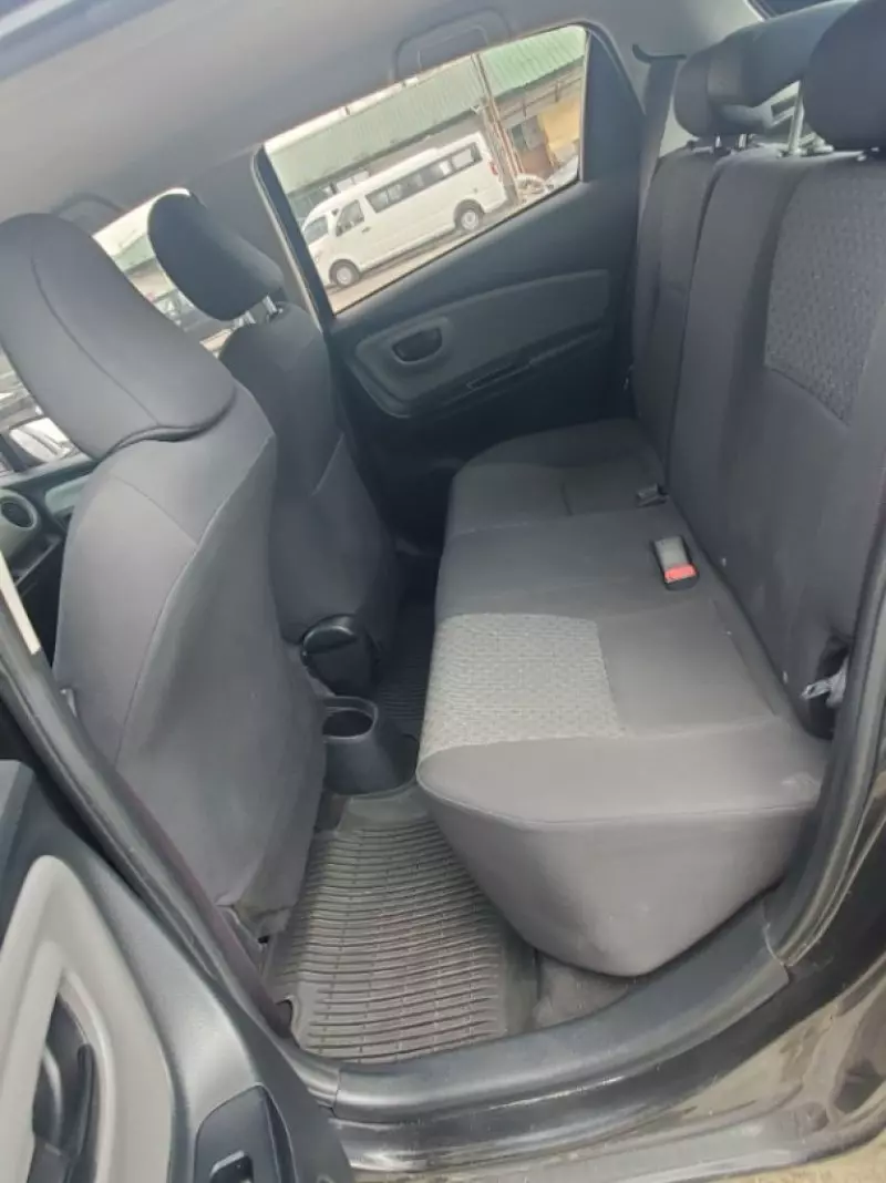 Toyota Yaris   - 2017