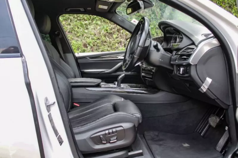 BMW X5   - 2018