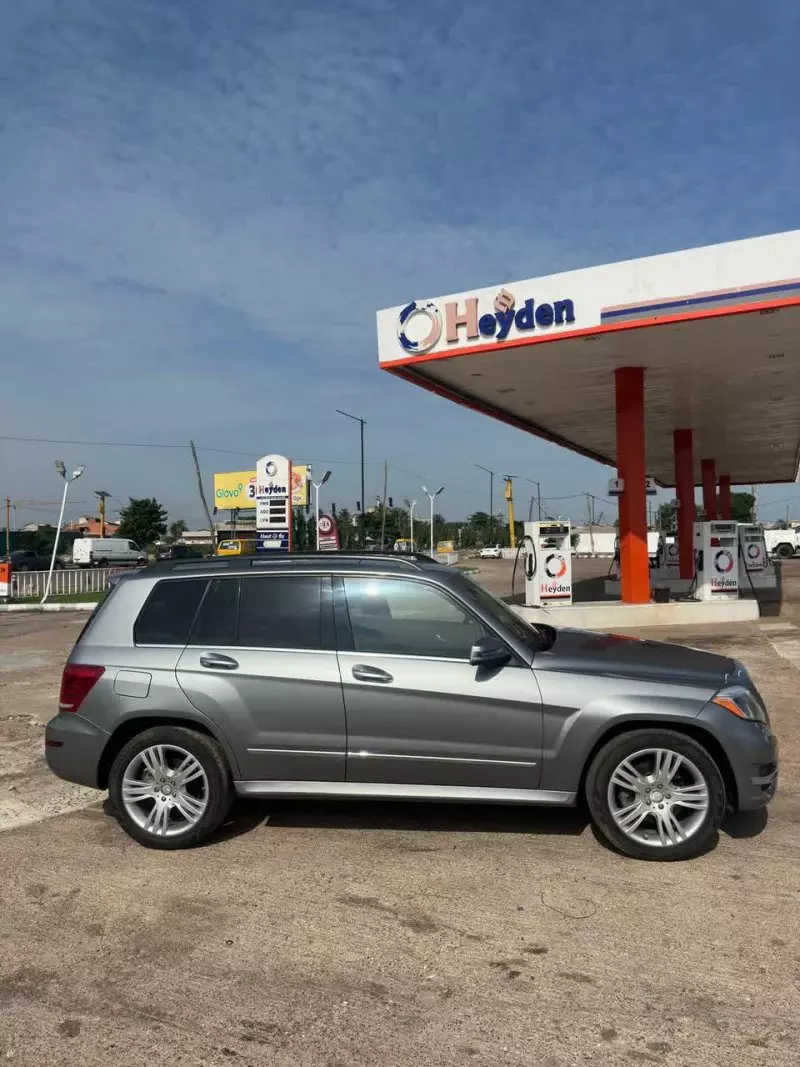 Mercedes-Benz GLK 350   - 2013