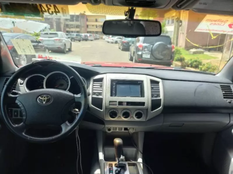 Toyota Tacoma   - 2009